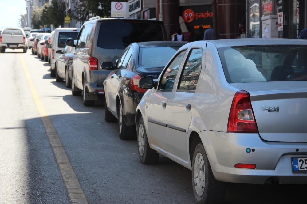 Erzurum’da araç sayısı 122 bin 326’ya ulaştı
